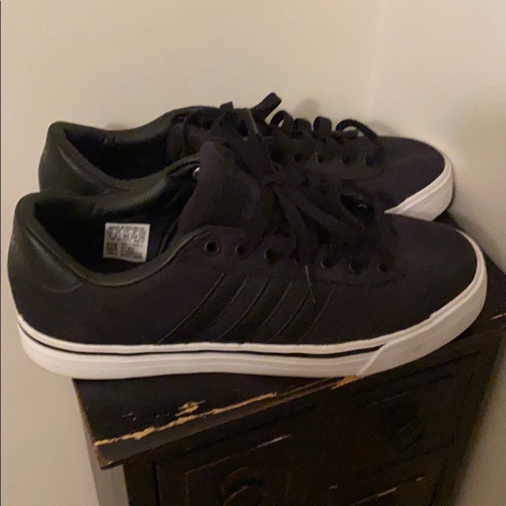 men’s adidas sneakers